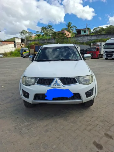 Mitsubishi L200 Triton HPE 3.2 CD TB Int.diesel AUT 2012