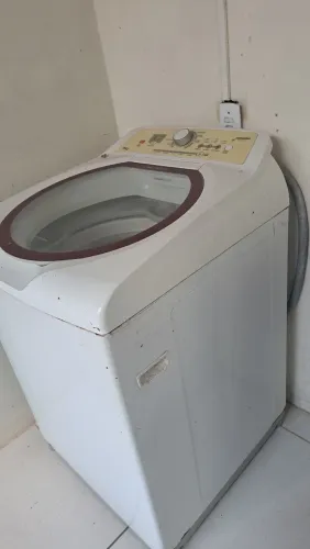 Maquina 15kg Brastemp com defeito.