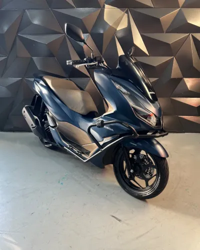 PCX 160 DLX