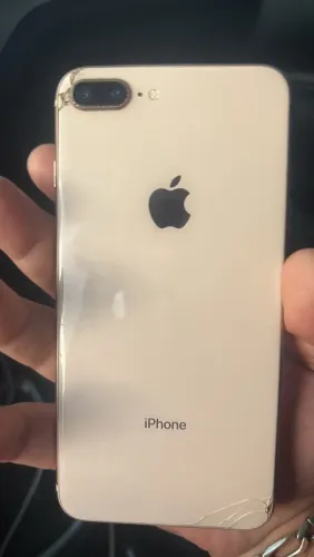 iPhone 8 Plus
