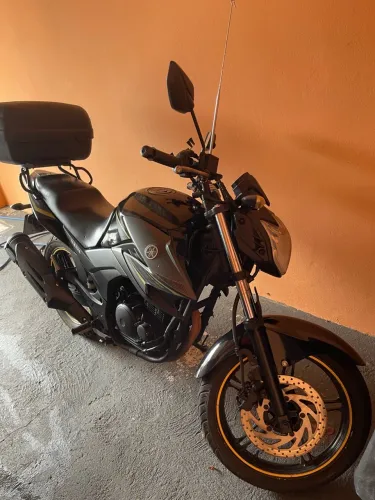 Yamaha YS 250 Fazer/ Fazer L. Edition /blueflex 2017