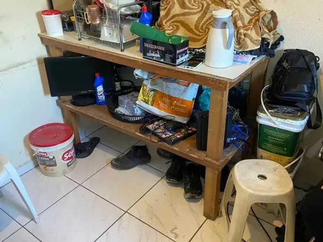 Mesa/Bancada de madeira