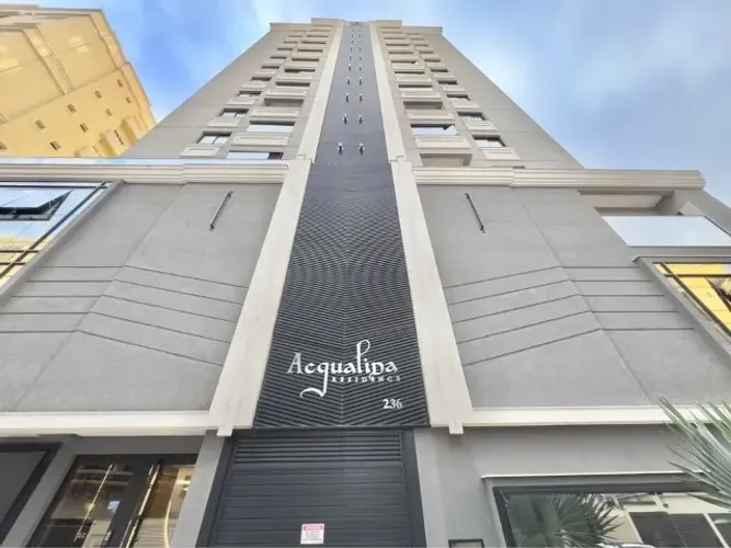 Apartamento Semi-Mobiliado no Acqualina no Perequê- Porto Belo