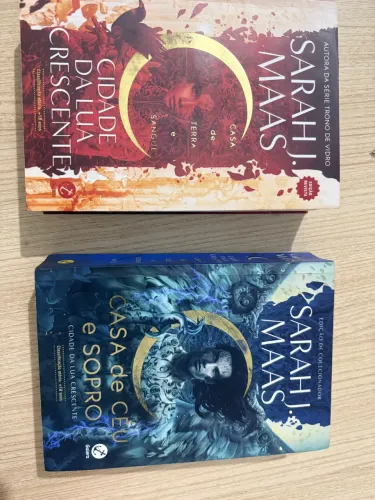 Livro 1 e 2 de Cidade da Lua Crescente 