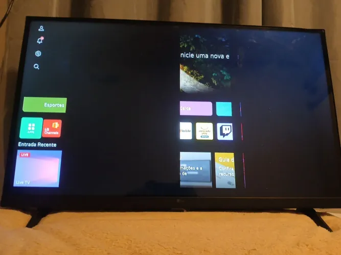 TV LG 32 polegadas - Tela com parte preta - para reposição