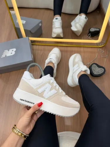 New Balance 574 Platform "Sand & White" | Solado Elevado, Design Premium