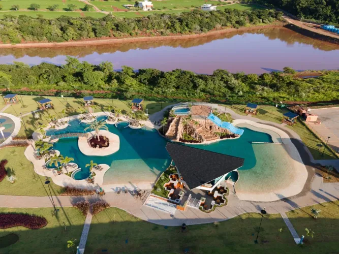 Terrenos em Condomínios à venda em Jardins de Monet Residence, Maringá-PR