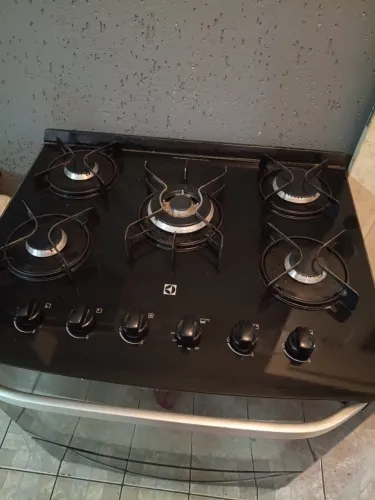 Fogão elétrico 5 bocas