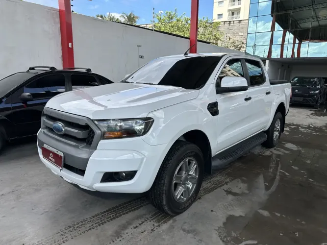 Ford Ranger XLS 2.5 16V 4X2 CD Flex 2018