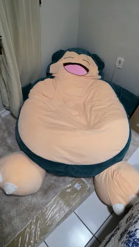 Pelúcia gigante Snolax 