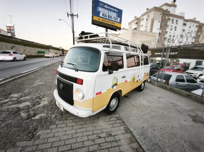 Volkswagen Kombi Standard 1.4 MI Total Flex 8V 2014
