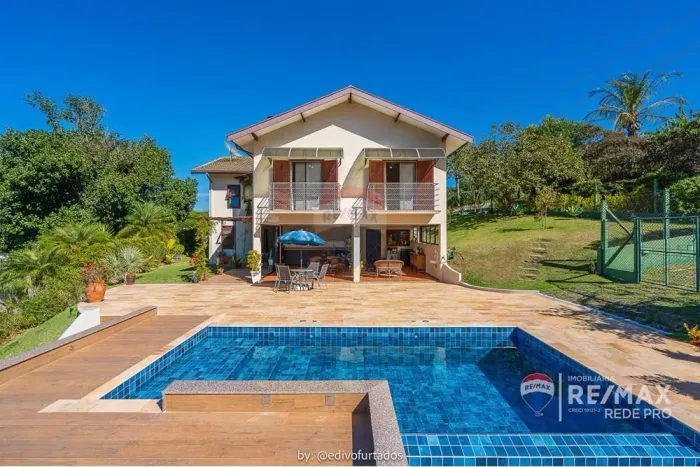Locação Casa Condomínio Bosque das Araras com 4 dormitórios em Vinhedo
