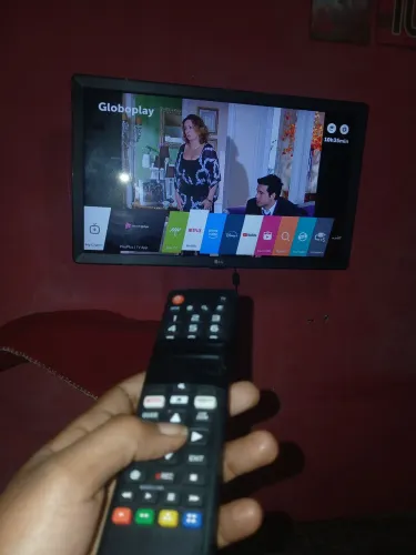 TV smart LG 24
