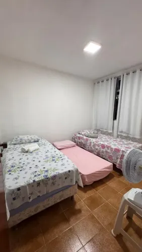 A 200 metros da praia da ponta verde 