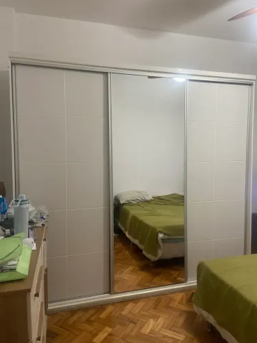 Armário quarto 3 portas com espelho