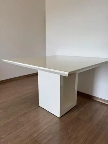 VENDO MESA JANTAR QUADRADA 120x120cm