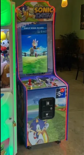 Máquina de fliperama 32 polegadas vertical R$ 3200,00 promoção mudança de Pais