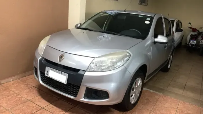 Renault Sandero Authentique Hi-flex 1.0 16V 5P 2012