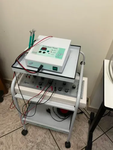 Vende-se aparelhos de estética