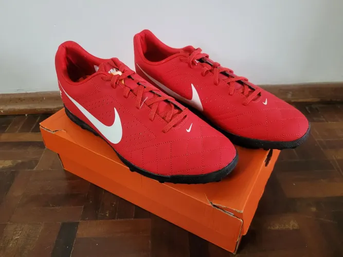 Chuteira Nike Beco 2 NOVA N°43