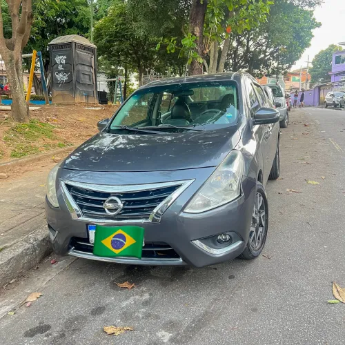 Nissan Versa SL 1.6 16V Flexstart 4P Aut. 2017