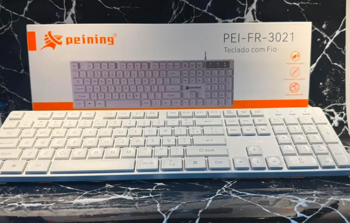 Teclado com fio