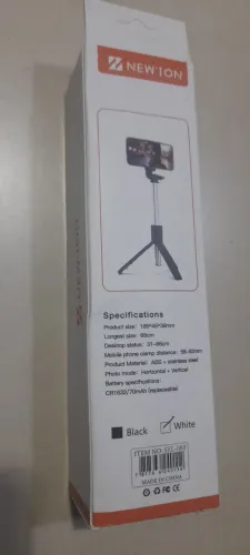 Tripé e bastão de selfie. 49,00