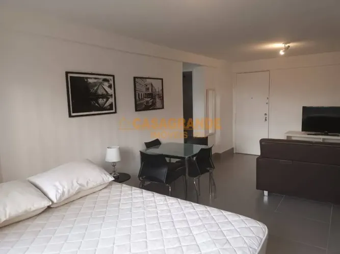 Apartamento p/ Locação- MOBILIADO, Studio, 50m², Lazer Comp - Suíte Service