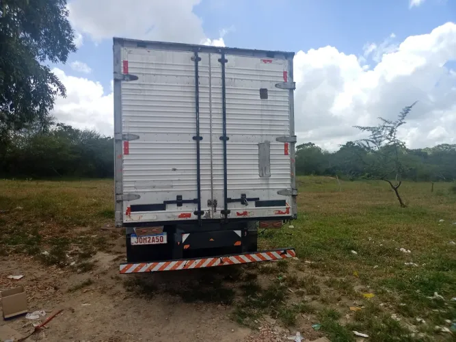 Vendo ou troca somente por f350