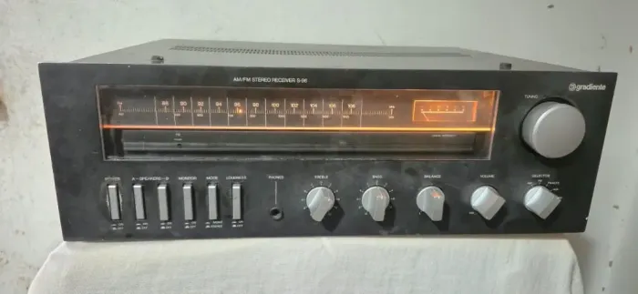 Receiver Gradiente S-96 Vintage Anos 80 Totalmente Revisado (Usado)