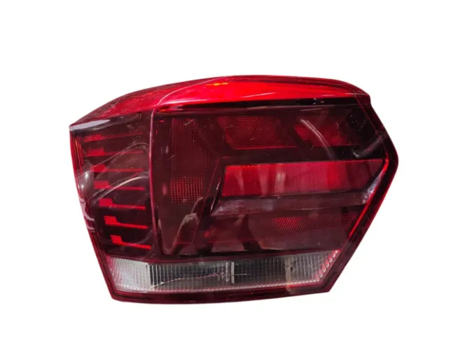 Lanterna Esquerda Arteb Vw Polo 2018 2019 2020 2021 2022 Esquerdo/motorista