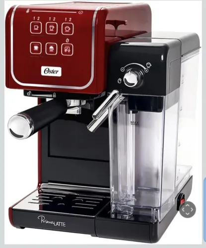 Vendo cafeteira marca Oster semi nova, completa e com pouco uso