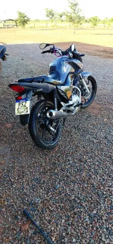 Vendo escapamento para 160 valor a negociar