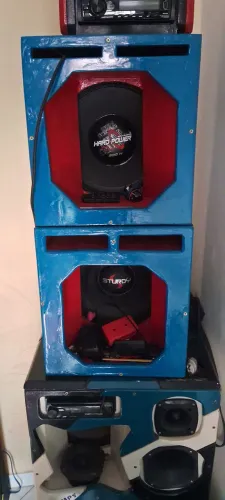 Pra vender logo tudo original nunca mexido