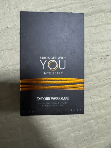Perfume Stronger with you intensly