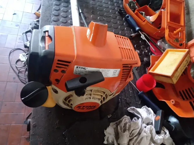 Roçadeira Stihl FS 120