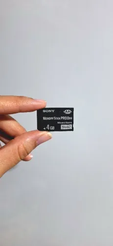 Cartão de Memória Sony 4GB