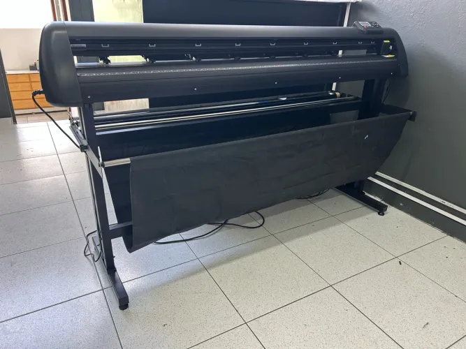 Plotter HobbyCut de 1,60 - Séries II