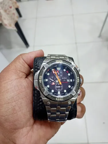 Citizen Eco-Drive Carbon