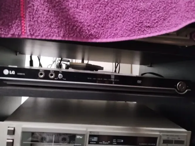 CD PLAYER LG DZ 994 IN