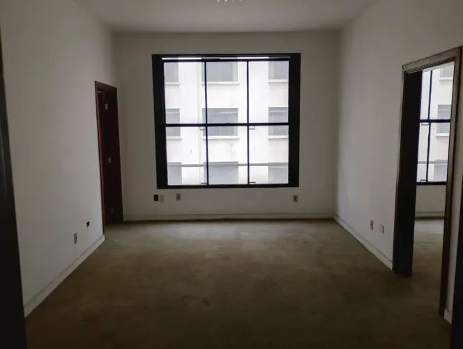 Sala comercial na Rua Barão de Itapetininga, 93 - Sala 51 180 m²