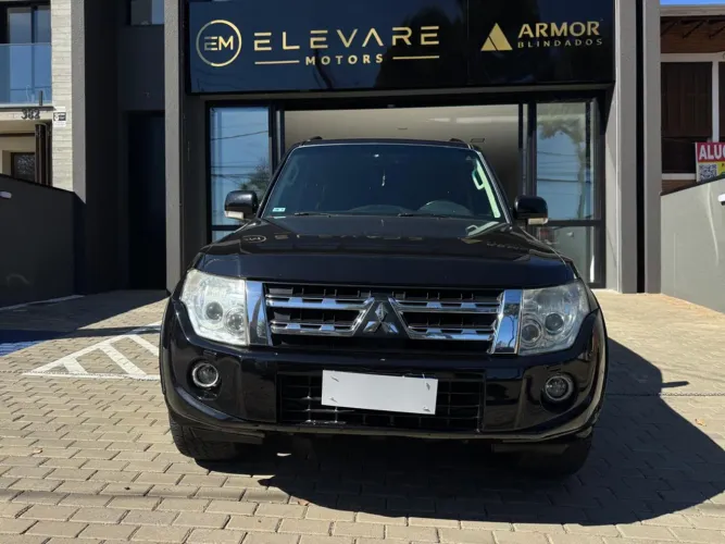 Mitsubishi Pajero HPE Full 3.2 4X4 T.i.dies. 5P AUT 2014