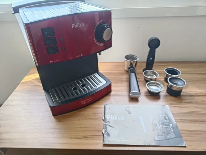 Cafeteira Expresso Philco 20 bar (PCF24) Inox Red