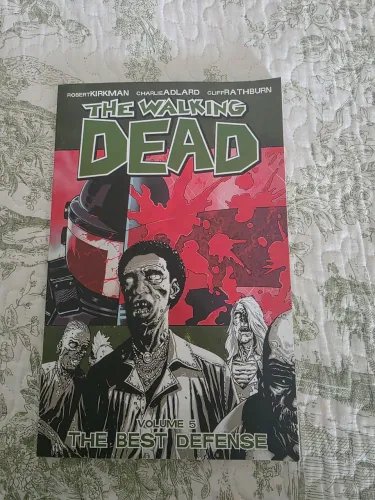 HQ The Walking Dead volume 5 (EM INGLÊS)