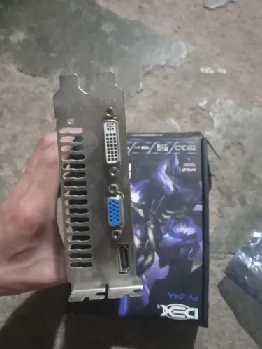Placa de Video R7 240