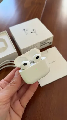 AirPod Apple 3ª Geração Original com Defeito Fone Direito