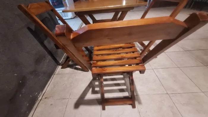 Mesa de madeira maciça lanchonete 6 lugares, ver descrição