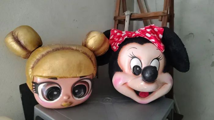 Cabeça de boneco/personagem