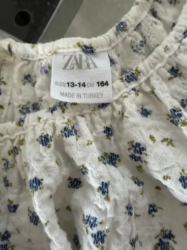 Cropped Zara Floral - Tam 13-14 (Veste PP/P feminino)