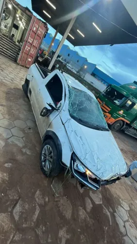 Volkswagen Saveiro Trendline 1.6 T.flex 8V 2017